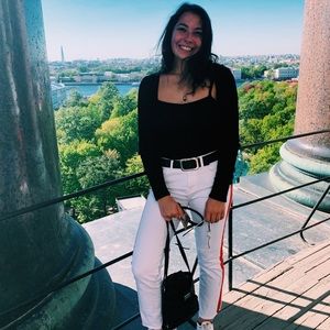 Meet your Posher, Hanna